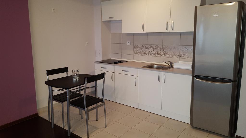 Sunlight Studio Apartment Oradea Exterior foto