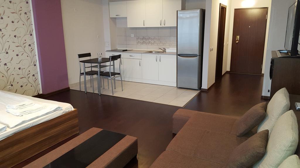 Sunlight Studio Apartment Oradea Exterior foto